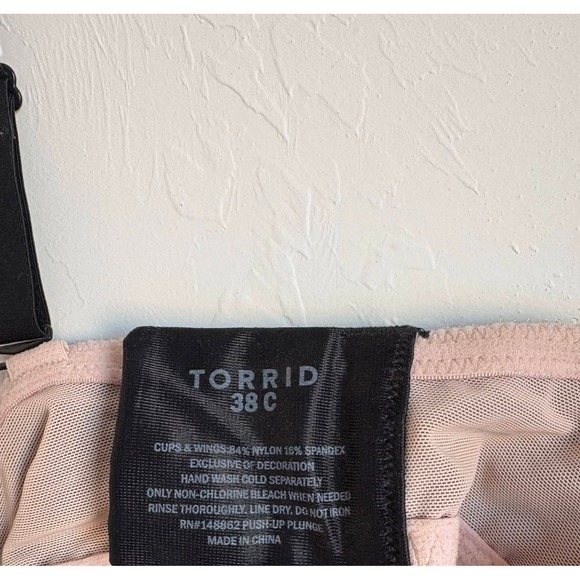 Torrid Delicate Floral Lace Push Up Plunge Bra Lingerie Romantic Feminine Sexy - Picture 4 of 5
